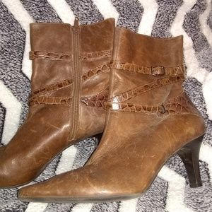 EUC Antonio Melani - Classic Heeled Bootie - Side Zipper Size 8.5